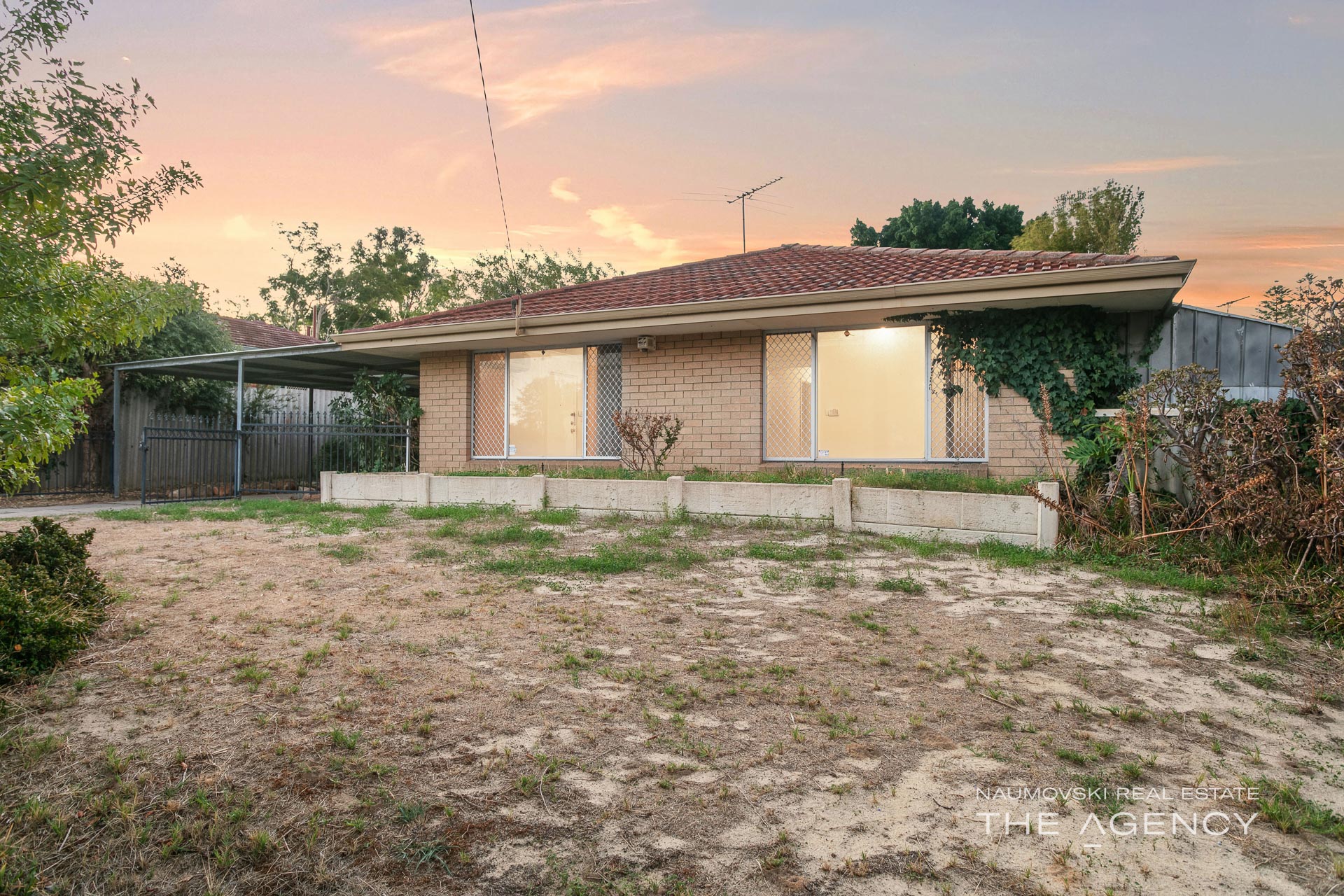 15 CASSERLEY AV, GIRRAWHEEN WA 6064, 0 rūma, 0 rūma horoi, House