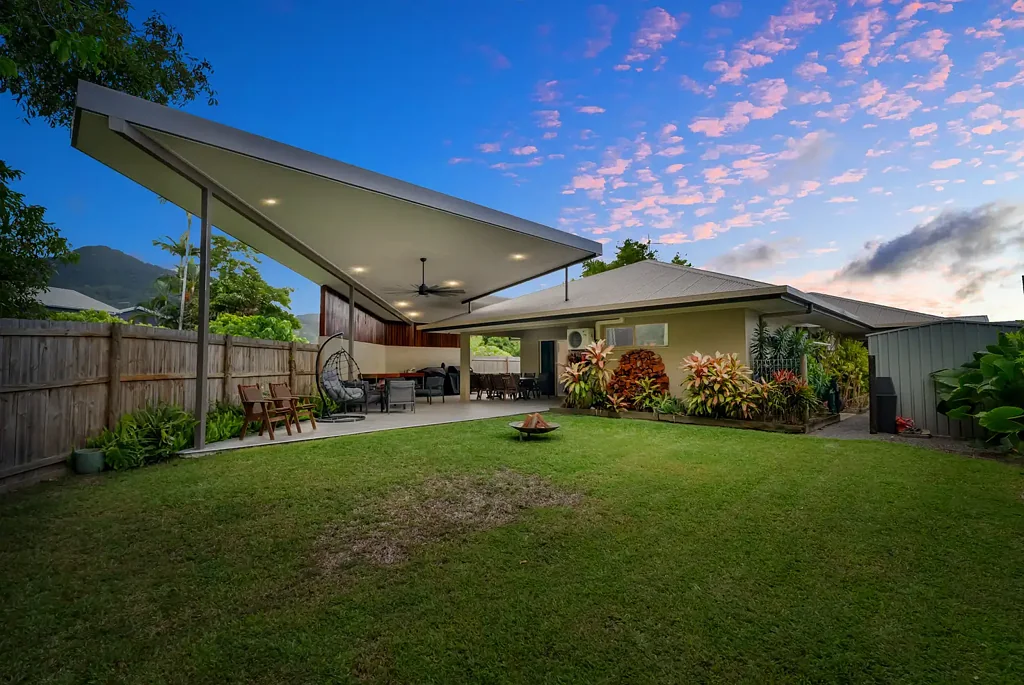 18 Baldwin Close, White Rock, QLD 4868