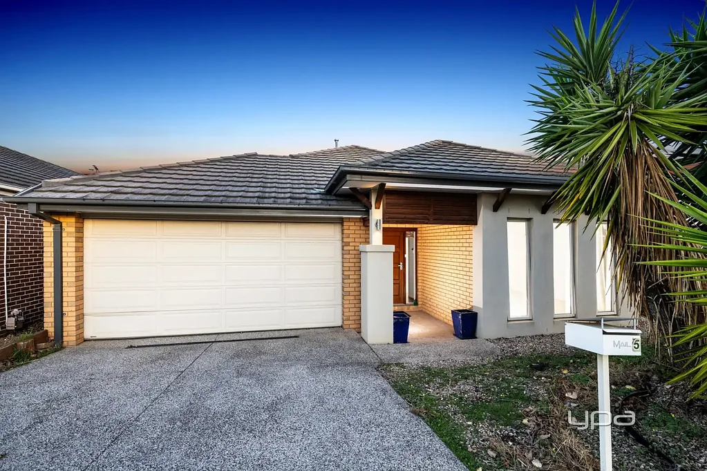 Caroline Springs 4Zimmer Your Next Chapter Starts Here
