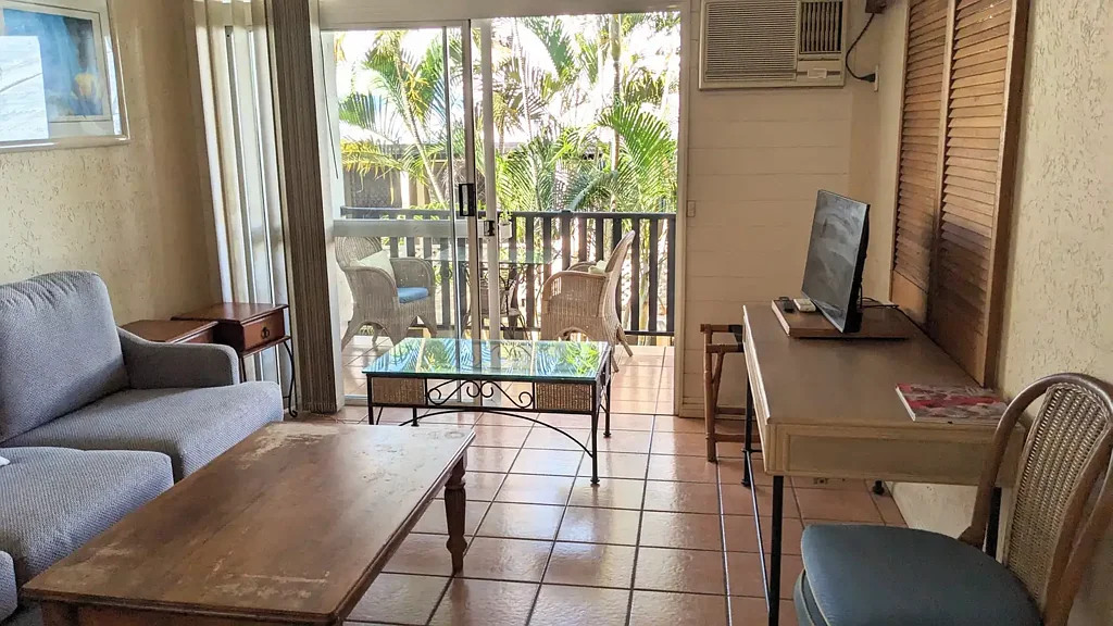 ONE BEDROOM APARTMENT CLOSE TO TOWN