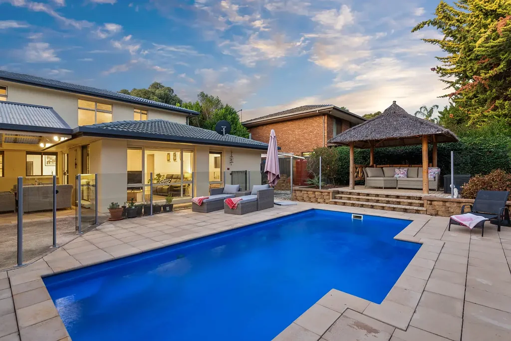 24 Gorelon Drive, Flagstaff Hill, SA 5159