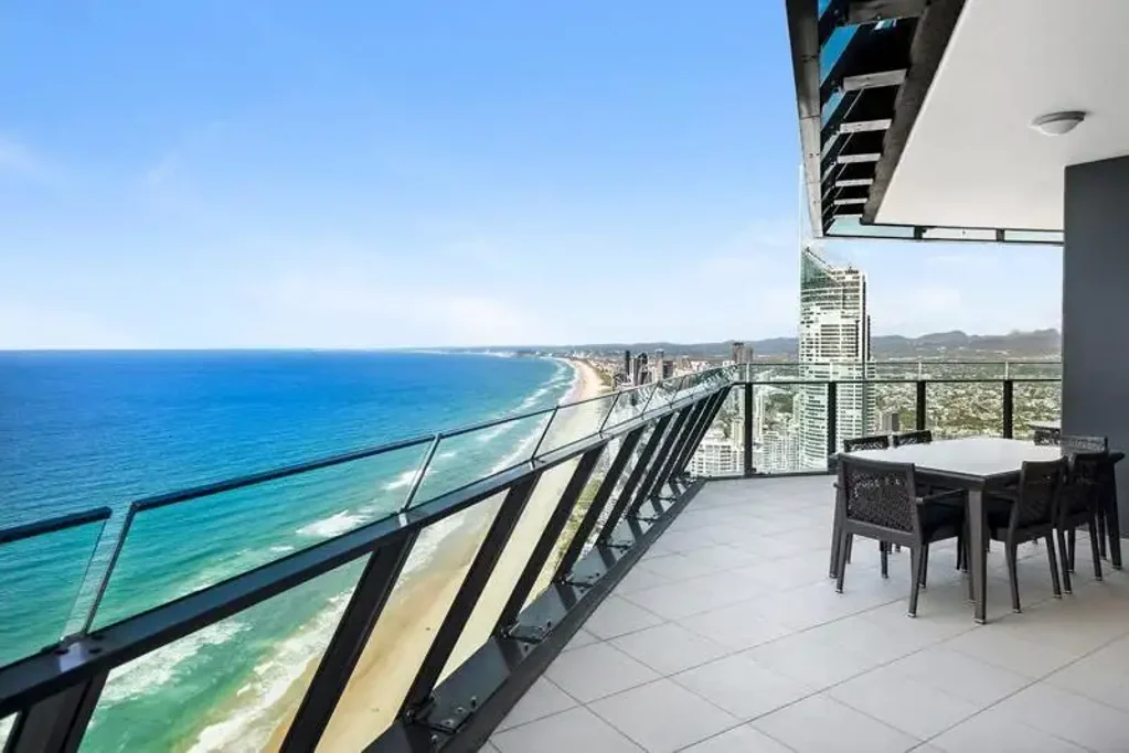 Surfers Paradise 3ห้องนอน Luxury Bespoke Soul Sky Home - Must be Sold!