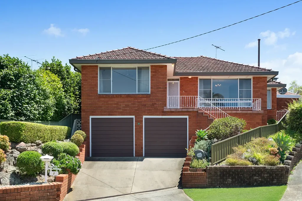 7 Sando Crescent, Roselands, NSW 2196