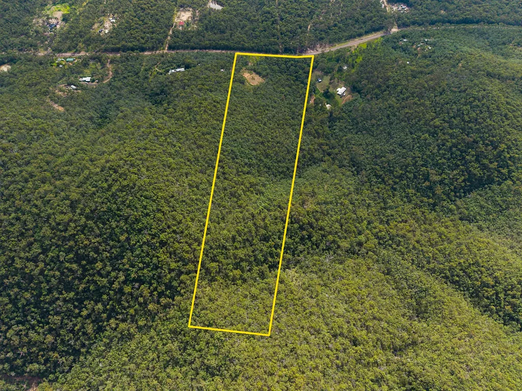 209 Davies Road, Captain Creek, QLD 4677