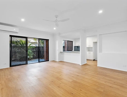 20/170 Whiting Street, Labrador, QLD 4215, 3 Kuwarto, 2 Banyo, Townhouse