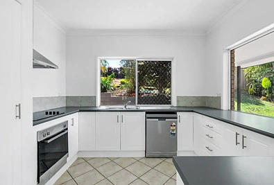 242 Robert Road, Bentley Park, QLD 4869, 3 slaapkamers, 2 badkamers, House