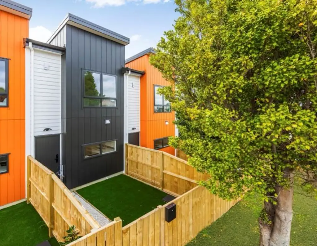 Te Atatu South 2房  BEST 2 BEDROOM IN TE ATATU