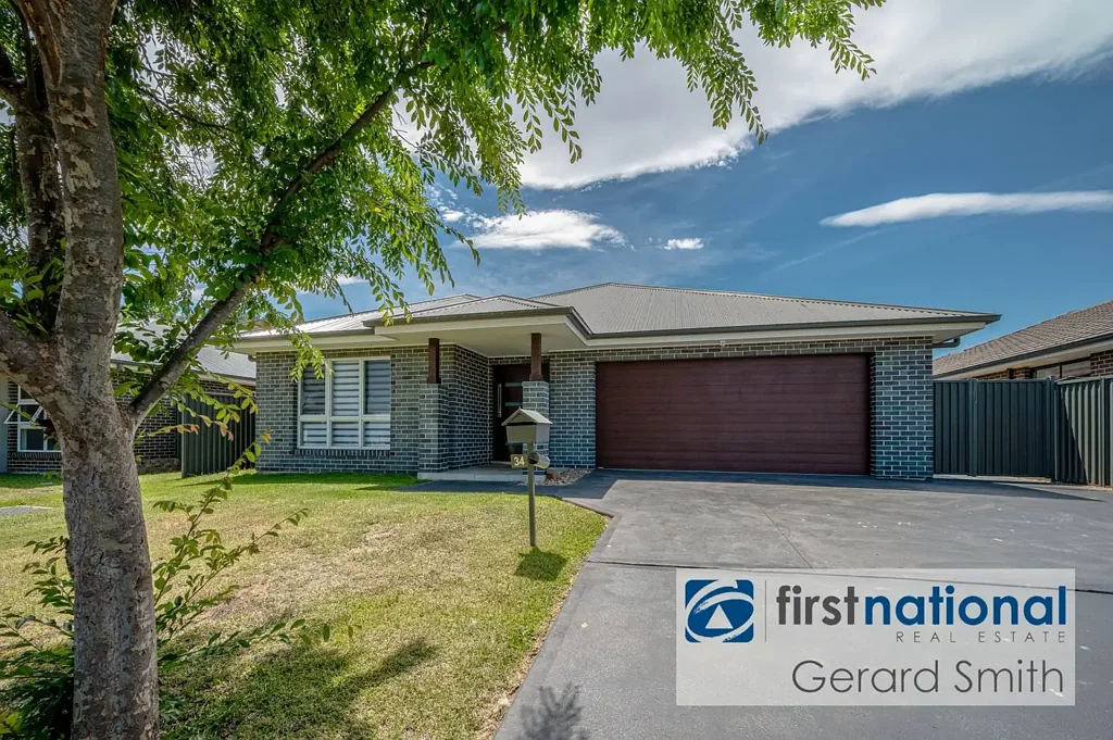 BEAUTIFUL FAMILY HOME IN DESIRED LOCATION