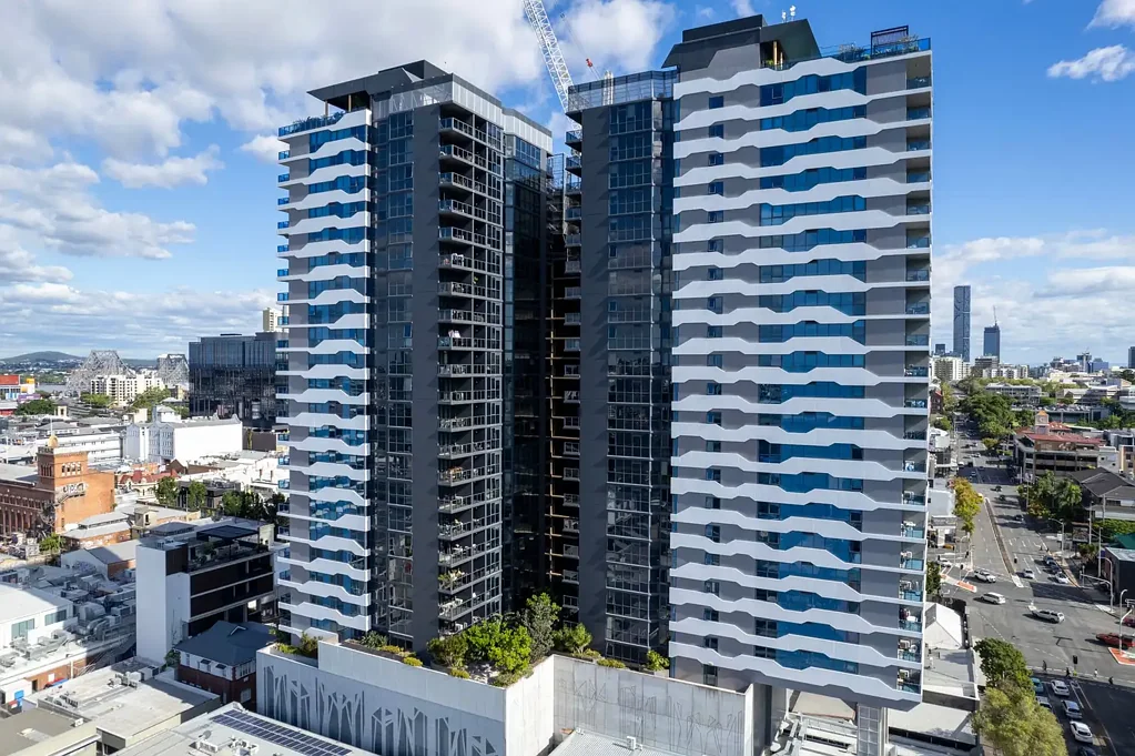 Fortitude Valley 2 Bedroom Sleek. Sophisticated. Perfectly Positioned in Brisbane's Entertainment Hub.