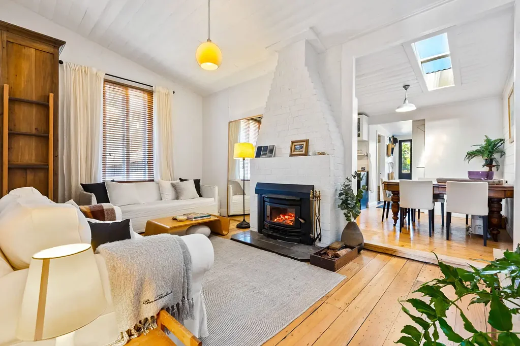 57 Govetts Leap Road, Blackheath, NSW 2785