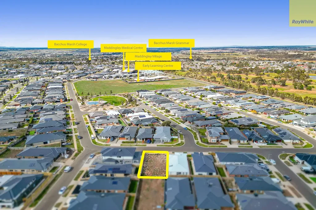 LOT 2223/76 Cosgrove Drive, Maddingley, VIC 3340