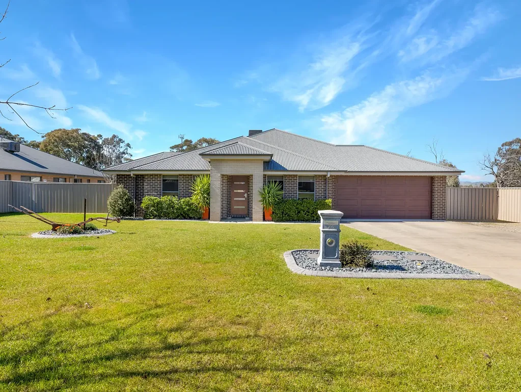 Springdale Heights 4Habitaciones RURAL LIFESTYLE - YET MINUTES FROM EVERYTHING.