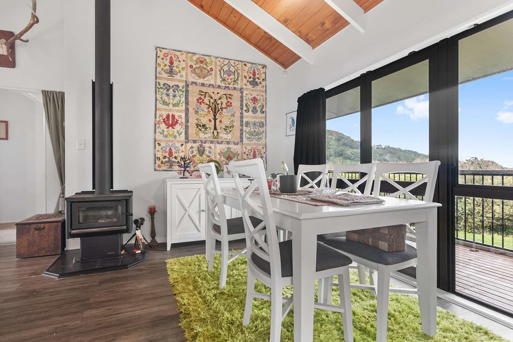 Karangahake 3બેડરૂમ Perfect First Home or Holiday AirBNB Investment!