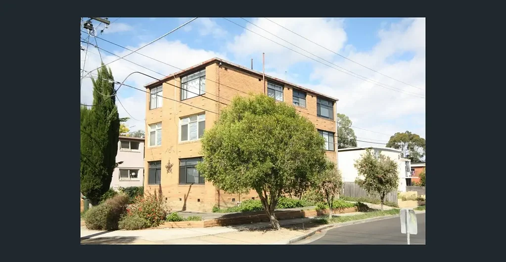 Brunswick West 1 Bedroom Spacious 1 Bedroom in Convenient Location