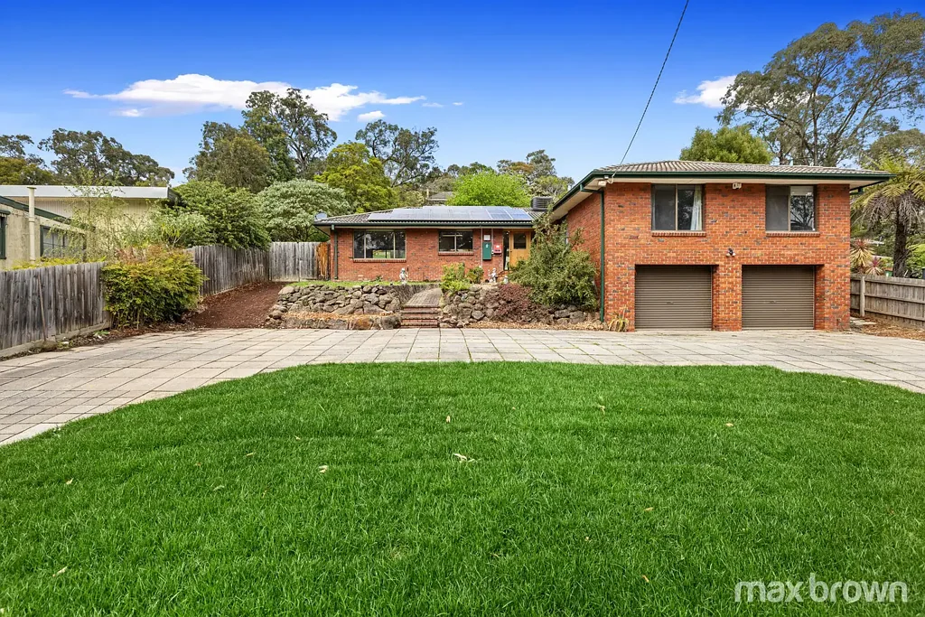 The Basin 5Zimmer 5 BEDROOM FAMILY HOME ON ALMOST ½ ACRE