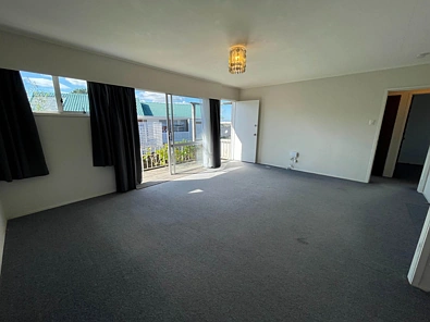 Spacious, sunny and private
