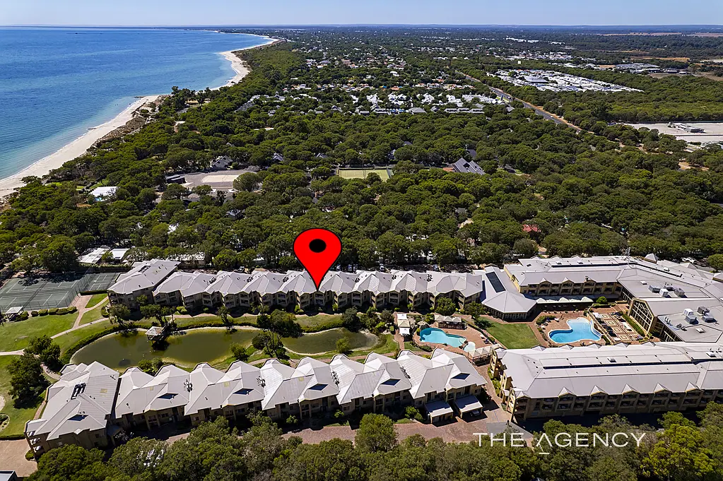 Broadwater 2房  Beachside Investment Opportunity - Fully Furnished Abbey Beach Resort Apartment