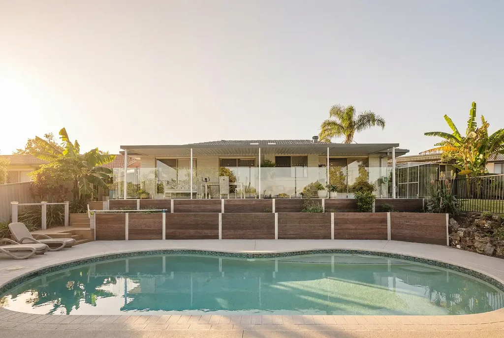 13 Muston Court, Carrara, QLD 4211