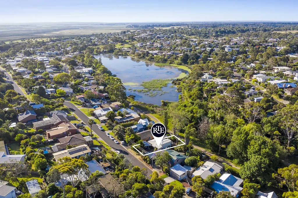 Ocean Grove 4 Bedroom Exclusive Lakefront Living in the Heart of Ocean Grove