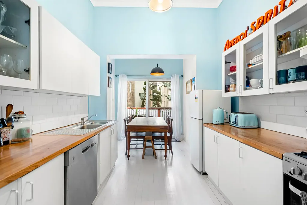 Spacious Two Bedroom Home - Soaring Ceilings, Pet Friendly
