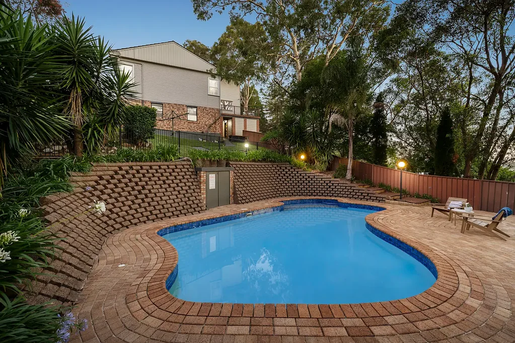 11 Bellevue Crescent, Cardiff, NSW 2285