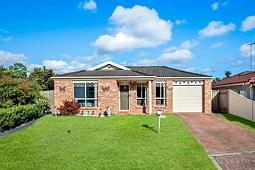 3 Farrar Place, St Helens Park