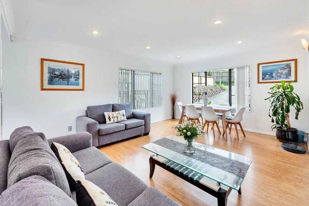 6 Errigal Close, Pinehill, Auckland