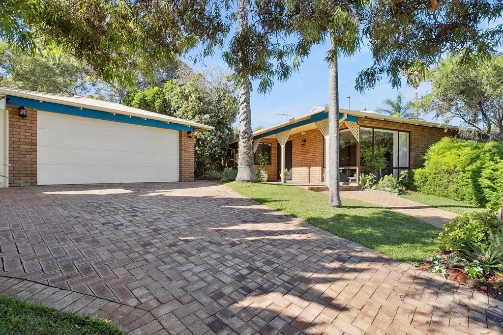 4 Balboa Court, Sorrento, WA 6020