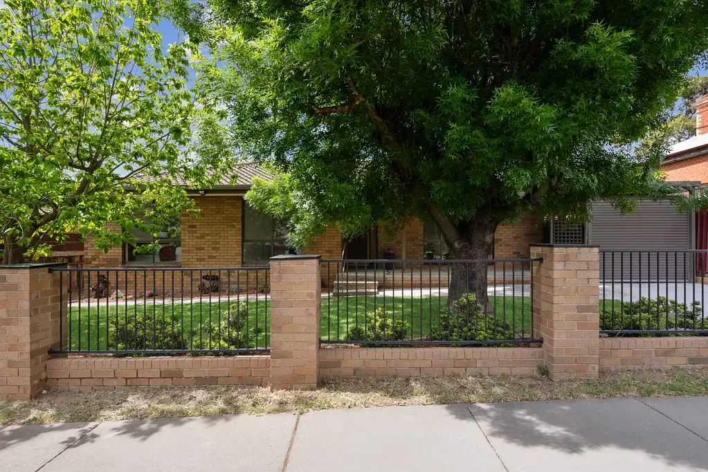 37 Panton Street, Golden Square, VIC 3555