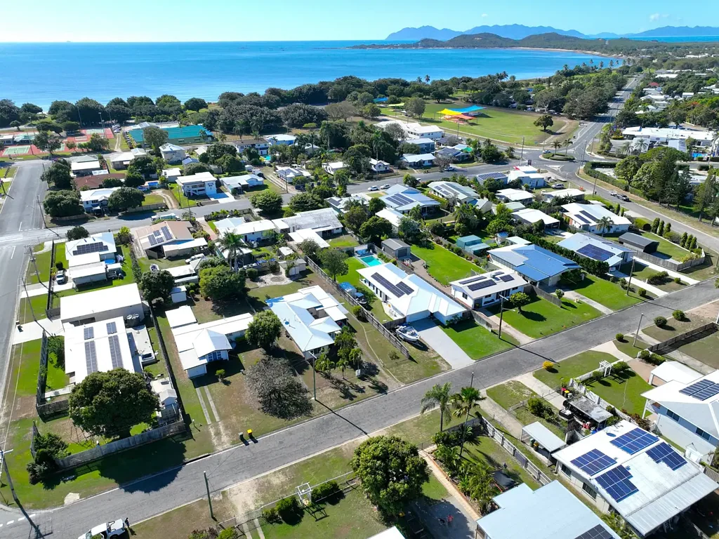 12 Marshall Street, Bowen, QLD 4805