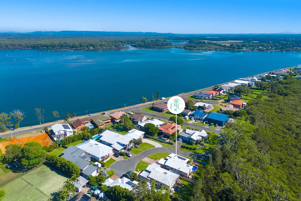 Port Macquarie 4chambre Modern Sanctuary in Quiet Setting with Reserve Backdrop