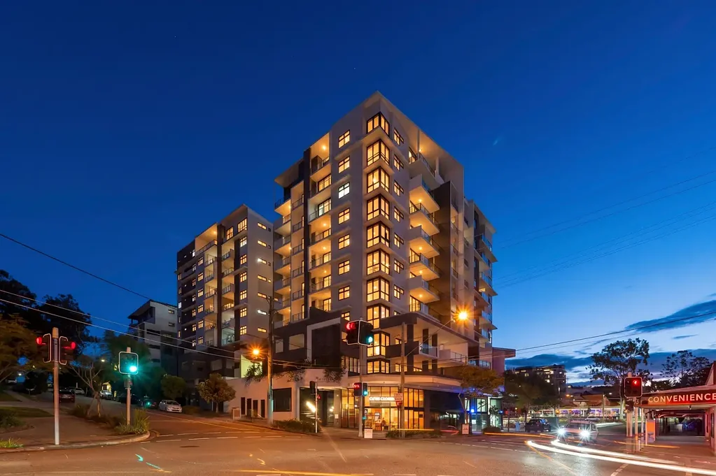 Indooroopilly 3ਬੈੱਡਰੂਮ PHENOMENAL PENTHOUSE WITH RIVER AND CITY VIEWS