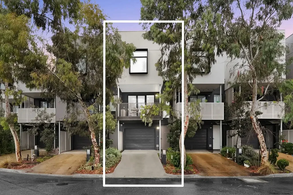 Sunshine North 3chambre Architectural Living with Stunning River Views at Sunshine North
