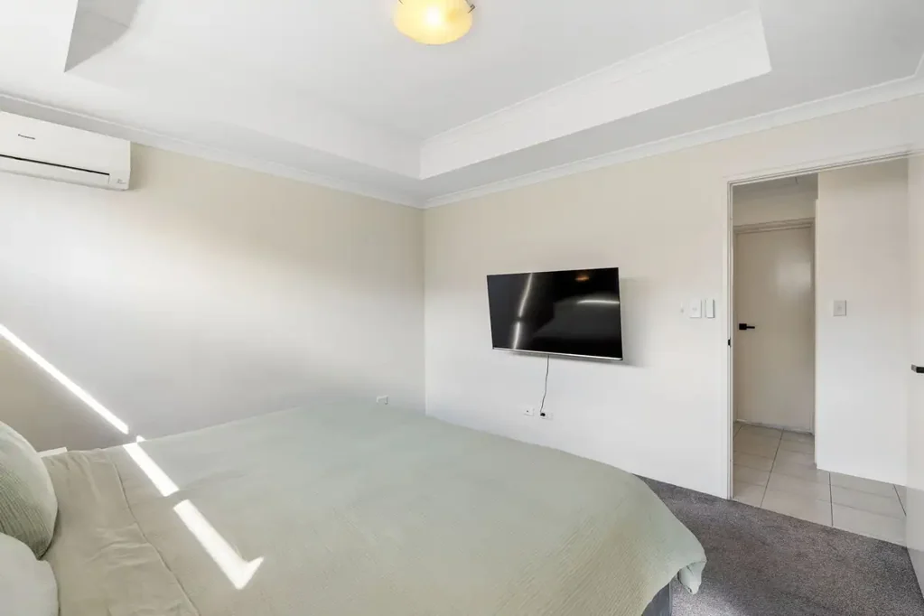 Carramar 4Kwarto ?? MODERN. LOW-MAINTENANCE. EASY LIVING.