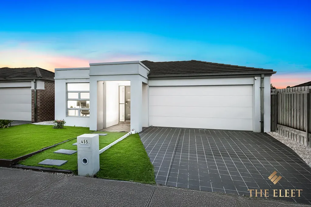 Modern 4 Bedroom Home with Ducted Heating & Cooling + Double Garage