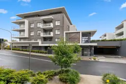 201/1 Evelyn Court, Shellharbour City Centre