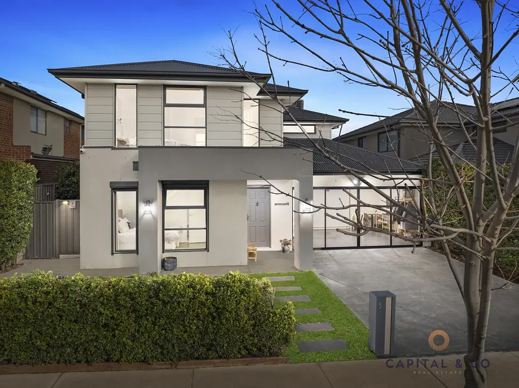Kalkallo 5 Slaapkamer Contemporary Comfort & Family Living at Its Finest