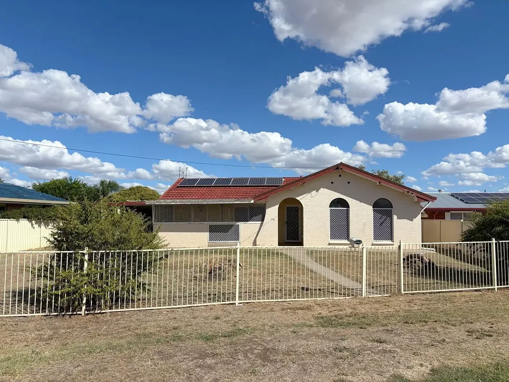 Moree 3 Bedroom BRICK HOME WITH TENANT IN PLACE