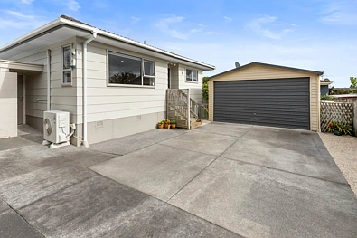 Half Moon Bay 2 Bedroom This gem is priced to sell!