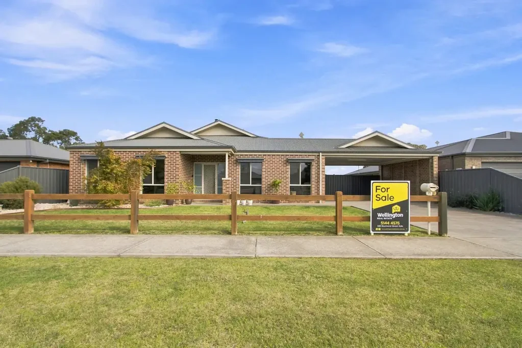 Stratford 4Zimmer Family Living with Plenty to Offer