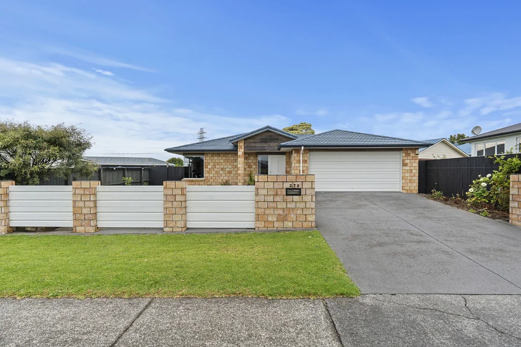 379 Carrington Street, Upper Vogeltown, New Plymouth, Taranaki