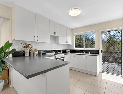 19 Roseash Street, Logan Central, Brisbane - Southern Region, 4 phòng ngủ, 1 phòng tắm, House