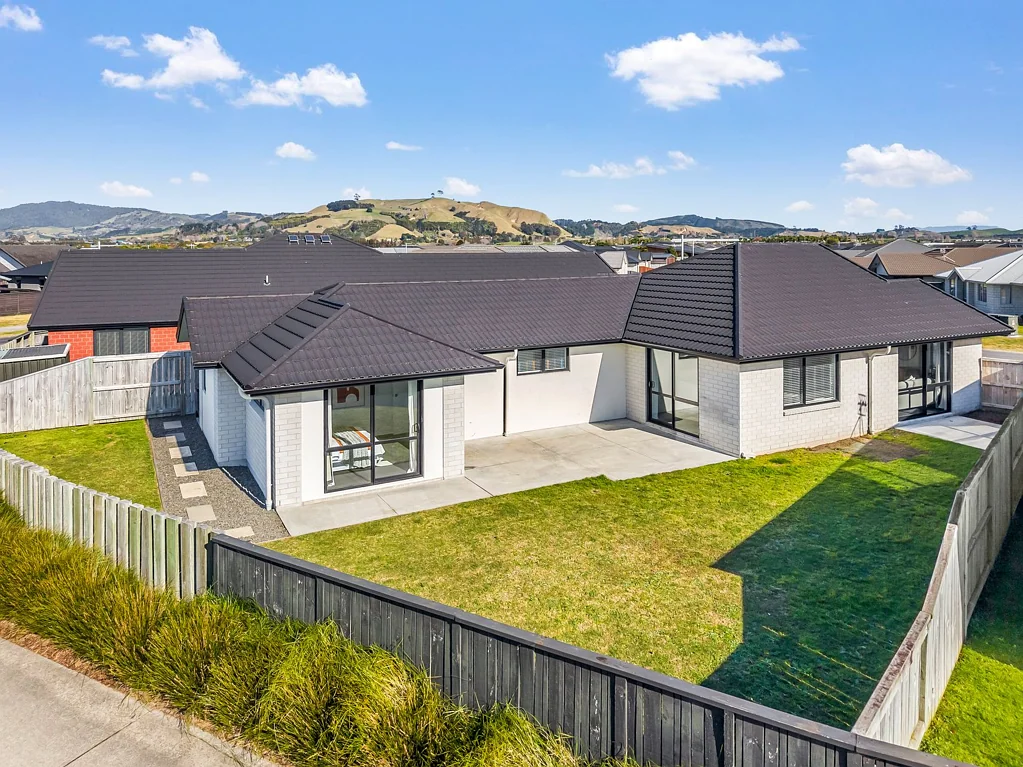 Papamoa 3 Bedroom A Great Home For Your Growing Family