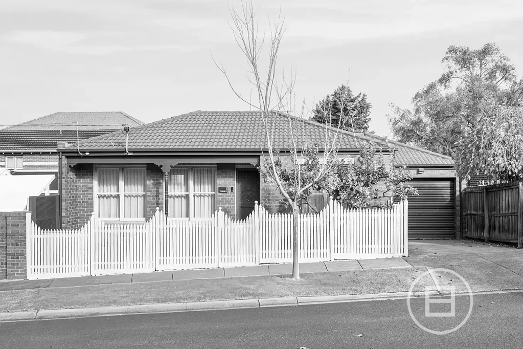 Aberfeldie 3Moenga Auction Saturday 11th of July at 11am