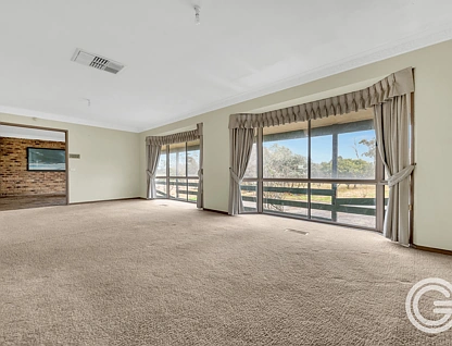 1715 South Gippsland Highway, Cranbourne East, South East Melbourne, 4 habitaciones, 2 baños, House