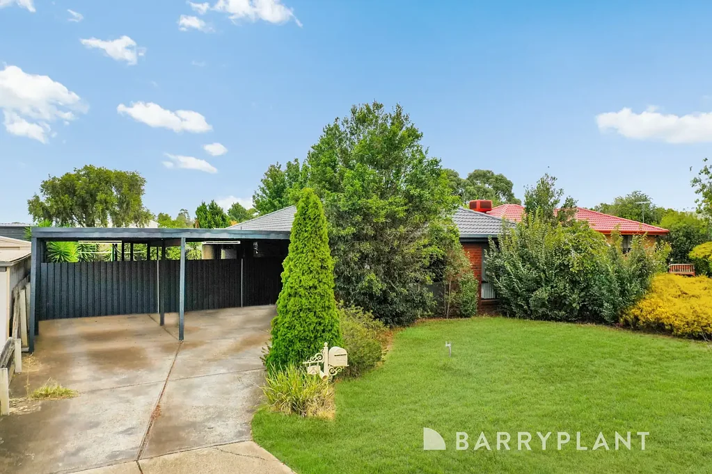 5 Merdon Place, Kurunjang, VIC 3337