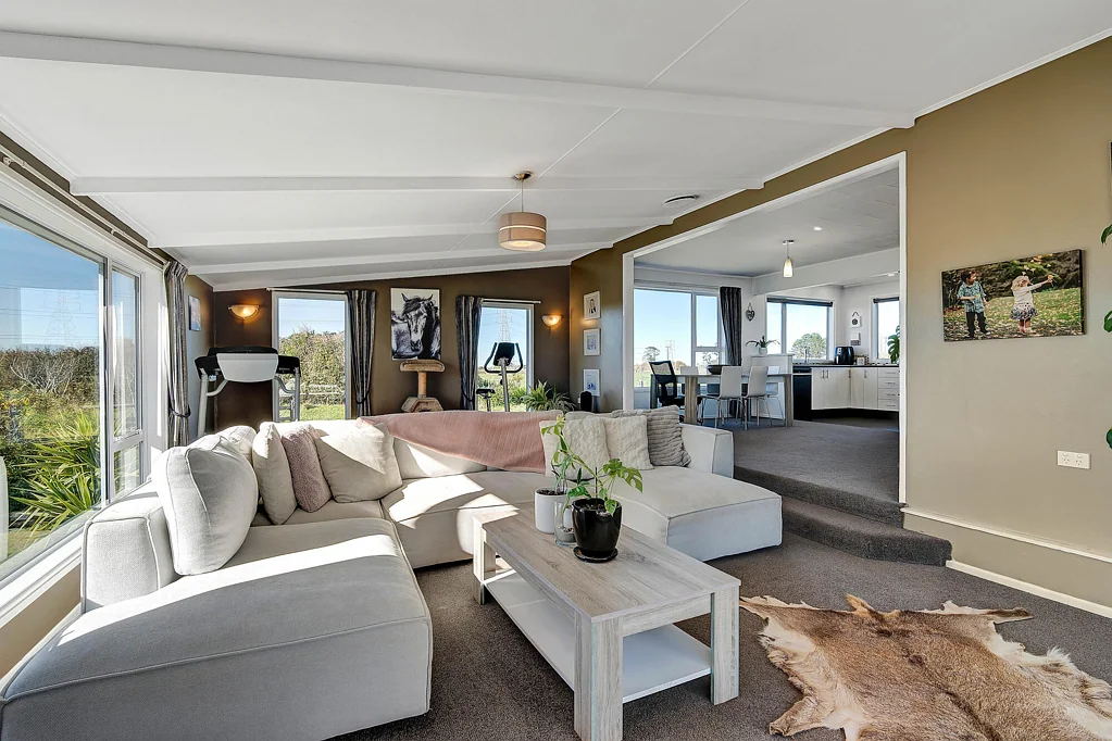 Midhirst 3બેડરૂમ Lifestyle living with space & stunning views