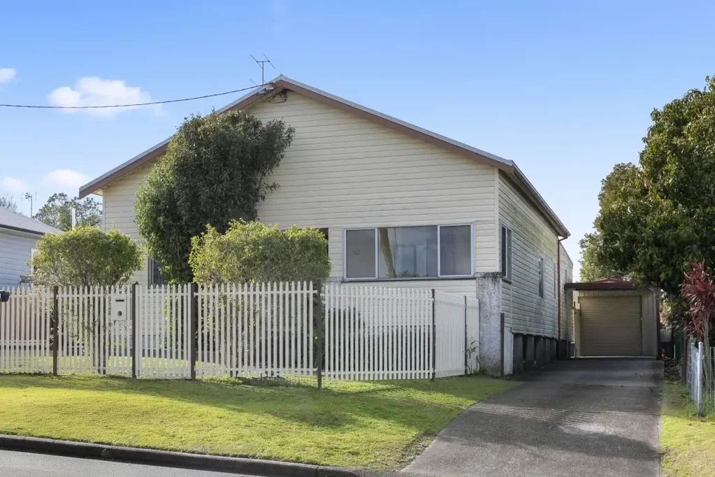 Cardiff 3部屋 Character cottage with room to grow