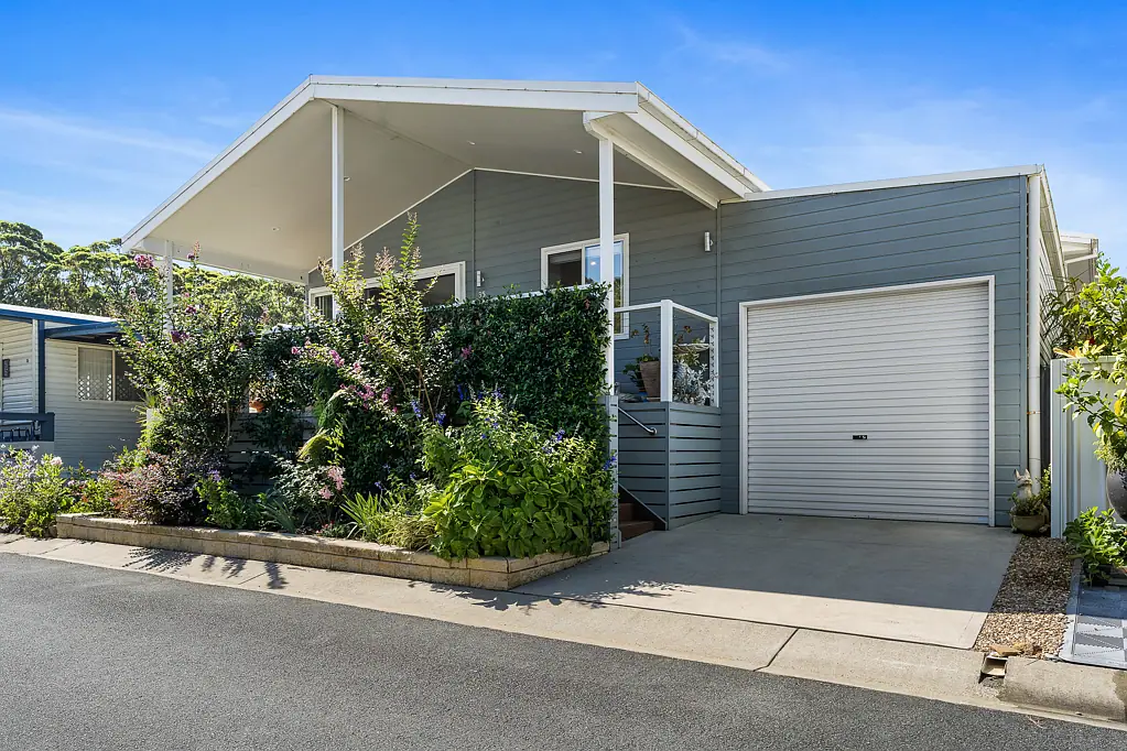 35/300 Kings Point Drive, Ulladulla, NSW 2539