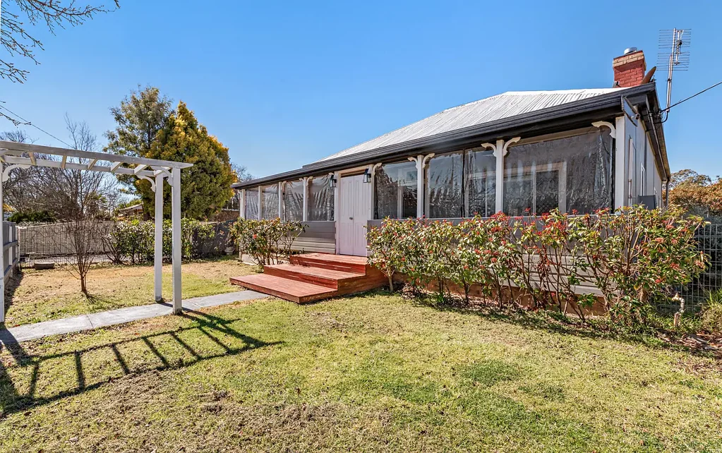 Tenterfield 2ਬੈੱਡਰੂਮ Character, Comfort & Space in a Convenient Location